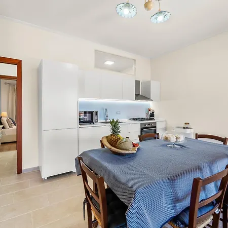 Casa Il Faro דירה *